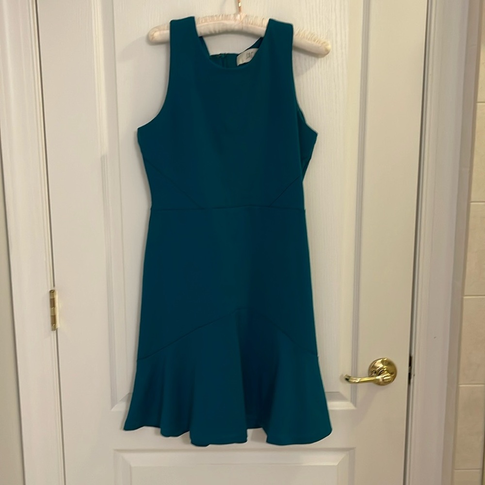 Medium bluish green dress